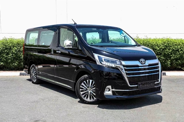 汽油顶配 6座萨尔法可上北京牌爱游戏体育丰田格兰维亚35L(图5) 汽油顶配 6座萨尔法可上北京牌爱游戏体育丰田格兰维亚35L(图5)